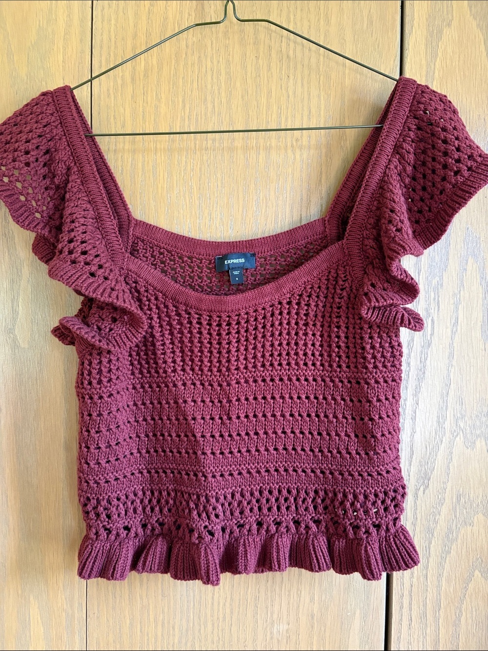 Express small Burgundy Crochet Ruffle Sleeve Crop Top
